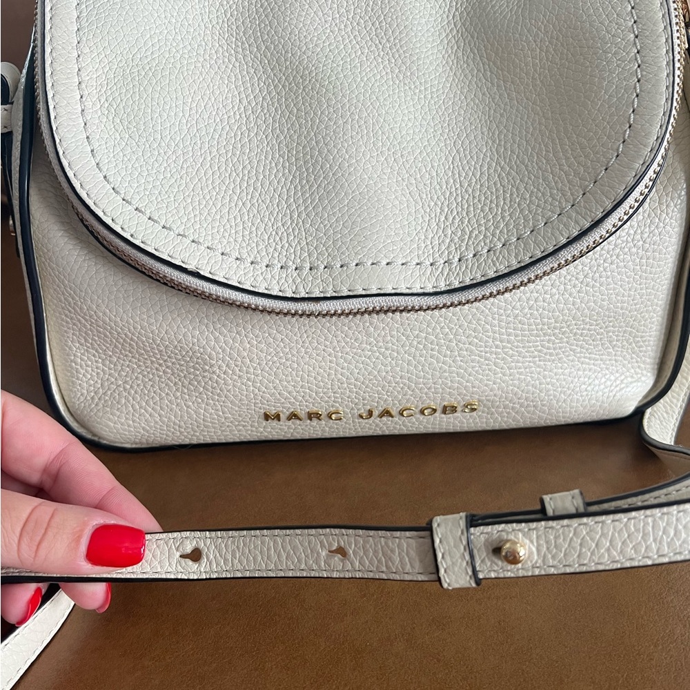 NEW Marc Jacobs - Picture 9 of 14